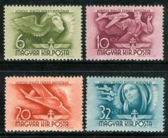 HUNGARY 1941 HISTORY People Transport Aviation PLANES - Fine Set MNH - Nuevos