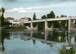 Lot Et Garonne -gd Format Div- Ref  N 942 -  Libos - Pont Sur Le Lot Et Club Nautique - Clubs Nautiques - - Libos
