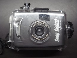 1 PHOTO CAMERA - SNAP SIGHTS 28MM UNDERWATER 30MT/100FT USED - Cameras