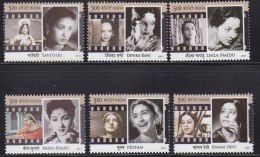 India MNH 2011 Set 6 Legendary Heroines Cinema Film Women Actor Art Savitri Devaka Rani Leela Naidu Nutan Meena Kumari - Neufs