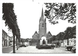 CPA - WINGENE - Kerkplein   // - Wingene