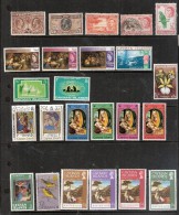 011604 Sc [VARIOUS] MOSTLY MNH SOME MH 2 USED - WILLIAM IV, GEORGE V, ELIZABETH, RELIGION, CHRISTMAS, FLOWERS, BIRDS - Caimán (Islas)