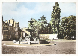 Aube - 10 - Troyes Fontaine Argence Monument Résistance 1965 , Carte Réexpédiée - Troyes