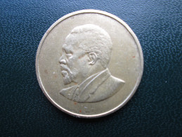 KENYA 1968 FIVE CENTS   KENYATTA Nickel-Brass  USED COIN In GOOD CONDITION. - Kenya