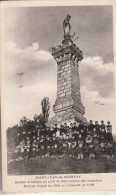 Saint-Jean De Bournay (38440) Groupe D´enfants Au Pied De Notre Dame Des Lumières - Saint-Jean-de-Bournay