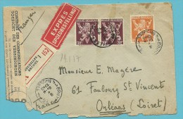 682A+686A Op Brief Aangetekend Per EXPRES Met Stempel BRUXELLES -> ORLEANS (France), Strookje CONTROL DES COMUNICATIONS - WW II (Covers & Documents)