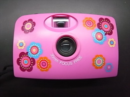 1 PHOTO CAMERA - FLOWERPOWER 35MM CAMERA - Cameras