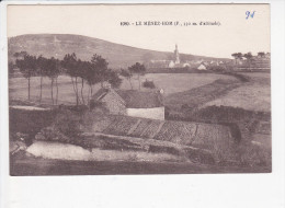 PLOMODIERN (29-Finistère), Le Ménez-Hom, Village, Ed. Le Doaré, Vers 1920 - Plomodiern