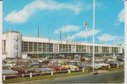 Paris :  Aéroport  Paris Le Bourget    L Entrée  (  Voiture ) - Aéroports De Paris