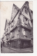 TOURS-Vielles Maisons à L´angle Des Rues Du Change Et De La Rôtisserie - Tours