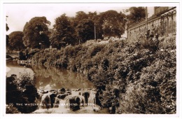 RB 1026 -  Real Photo Postcard -  The Waterfall In The Gardens Buxton - Derbyshire - Derbyshire