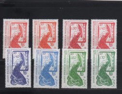 SAINT PIERRE ET MIQUELON LOT 8 TIMBRES POISSON LA PÊCHE  NEUFS ** - Nuevos