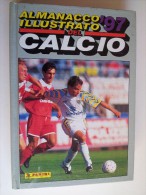 M#0D9 ALMANACCO ILLUSTRATO DEL CALCIO ´97 Edizione Panini Modena - Bücher