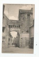 Cp , 86 ,  La ROCHE POSAY Les BAINS , La Porte De Ville , Ed : Arambourou , Vierge - La Roche Posay