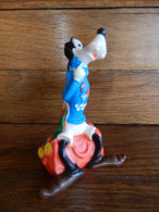 Pouet Disney Dingo Rare Au Jeux Olympique - Toy Memorabilia
