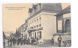 CPA DU PETIT QUEVILLY.           La Rue Pouyer- Quertier - Le Petit-Quevilly