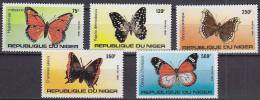 NIGER Papillons  (Yvert N° 625/29) Neuf Sans Charniere **. MNH - Mariposas