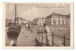 Ile Tudy - La Cale Et L´Hôtel Tudy - Ile Tudy