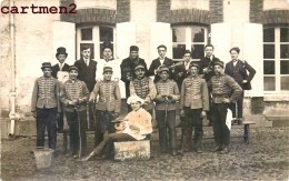 CARTE PHOTO : VERON REGIMENT DE MILITAIRE HUSSARDS CHASSEURS A PIED UNIFORME GUERRE DEGUISEMENT 89 YONNE LE 13 JUIN 1926 - Veron