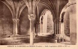 St Michel En L'Herm : Salle Capitulaire - Saint Michel En L'Herm