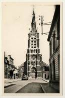 59 - Halluin  - Eglise Saint Hilaire Et Place De L´Eglise  ( Camion Des Années 60.....) - Vrachtwagens En LGV