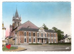 25111-LE-65-VIC EN BIGORRE-Hôtel De Ville Et Clocher De L' Eglise - Vic Sur Bigorre