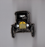 Pin's Voiture Ancienne Signé Ford 1916 - Ford