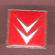 43642-pin's à Vis  -Citroen.Logo Automobile. - Citroën