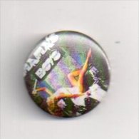 REF XXL 1 Badge Ancien 1980 (no Pin´s) Mama's Boys Femme Sexy Pin Up - Honkbal