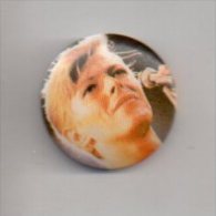 REF XXM Badge Ancien 1980 (no Pin's) David BOWIE - Musique