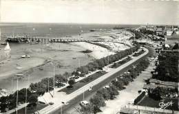 ARCACHON LE BOULEVARD PROMENADE ET LA JETEE - Arcachon