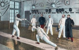 INFANTERIE LA SALLE D'ARMES SEANCE D'ESCRIME - Fencing