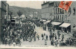 CPA 38 VIENNE LA PLACE SAINT MAURICE UN JOUR DE FETE  1910 - Vienne