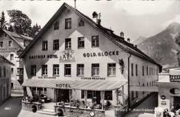 REUTTE In Tirol, Hotel Goldene Glocke, Fotokarte Um 1950 - Reutte