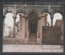 CROATIA, 2014, MNH, CATHEDRAL, DOOR OF SPLIT CATHEDRAL, WOOD CARVINGS,  S/SHEET - Kirchen U. Kathedralen