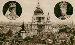 Royaume-Uni - Angleterre - Familles Royales - Birds Eye View Of The City & St. Pauls Cathédrale London - état - Royal Families