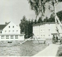 Grüße Aus Hetzdorf MB Schwimmbad Wohnhäuser Häuser Sw 1978 - Hetzdorf