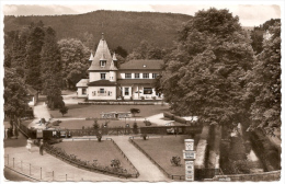 Bad Herrenalb - S/w Blick Auf Kurhaus Mit Kurgarten - Bad Herrenalb