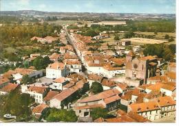 RISCLE. VUE GENERALE AERIENNE AVEC PERSPECTIVE DU PONT SUR L' ADOUR. - Riscle