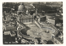 Cp, Citta Del Vaticano, Piazza E Basilica Di S. Pietro, Voyagée 1947 - Vatikanstadt