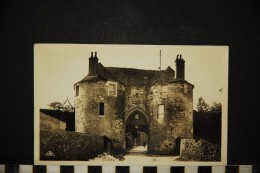 CP, 02, CHATEAU THIERRY Le Vieux Château XIIIe Siècle N° 25 Voyagé En 1945 - Chateau Thierry