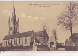 HOOGLEDE / HOOGHLEDE : Standbeeld Der Gesneuvelde 1914-18 En Kerk - Hooglede