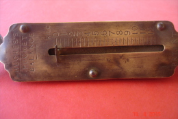 Petit Peson En Cuivre ,12 Kgs.Hutches's Pocket Patent .1900.L:18 Cms - Art Populaire
