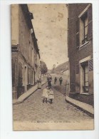 28 * ÉPERNON  * LA RUE DU CHATEAU - ENFANTS - Epernon