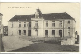 Carte Postale Ancienne Pouzauges - La Mairie - Hôtel De Ville - Pouzauges