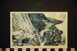 Delcampe - CP, SPORTS ALPINISME Chamonix Aiguille De L'M N° 13 Vierge G Tairraz - Alpinismus, Bergsteigen