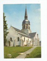 Cp , 45 , ARTENAY , L'église SAINT VICTOR , Voyagée 1986 , Ed : Valoire 25.305 - Artenay