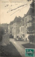 Delcampe - Depts Div -cher - Ref AA610- Culan - Interieur Du Chateau   - Carte Bon Etat - - Culan
