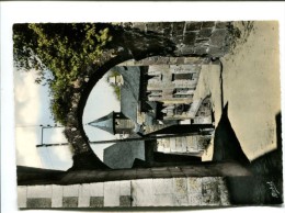 Delcampe - CP - TREIGNAC (19) PORTE DE LA VILLE - Treignac