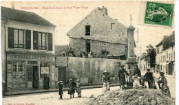 CPA 95 PIERRELAYE PLACE DE LA CROIX ET RUE VICTOR HUGO 1914 - Pierrelaye